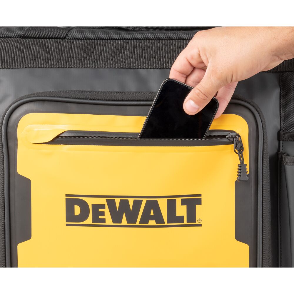 DEWALT DWST560107 18" Rolling Tool Bag