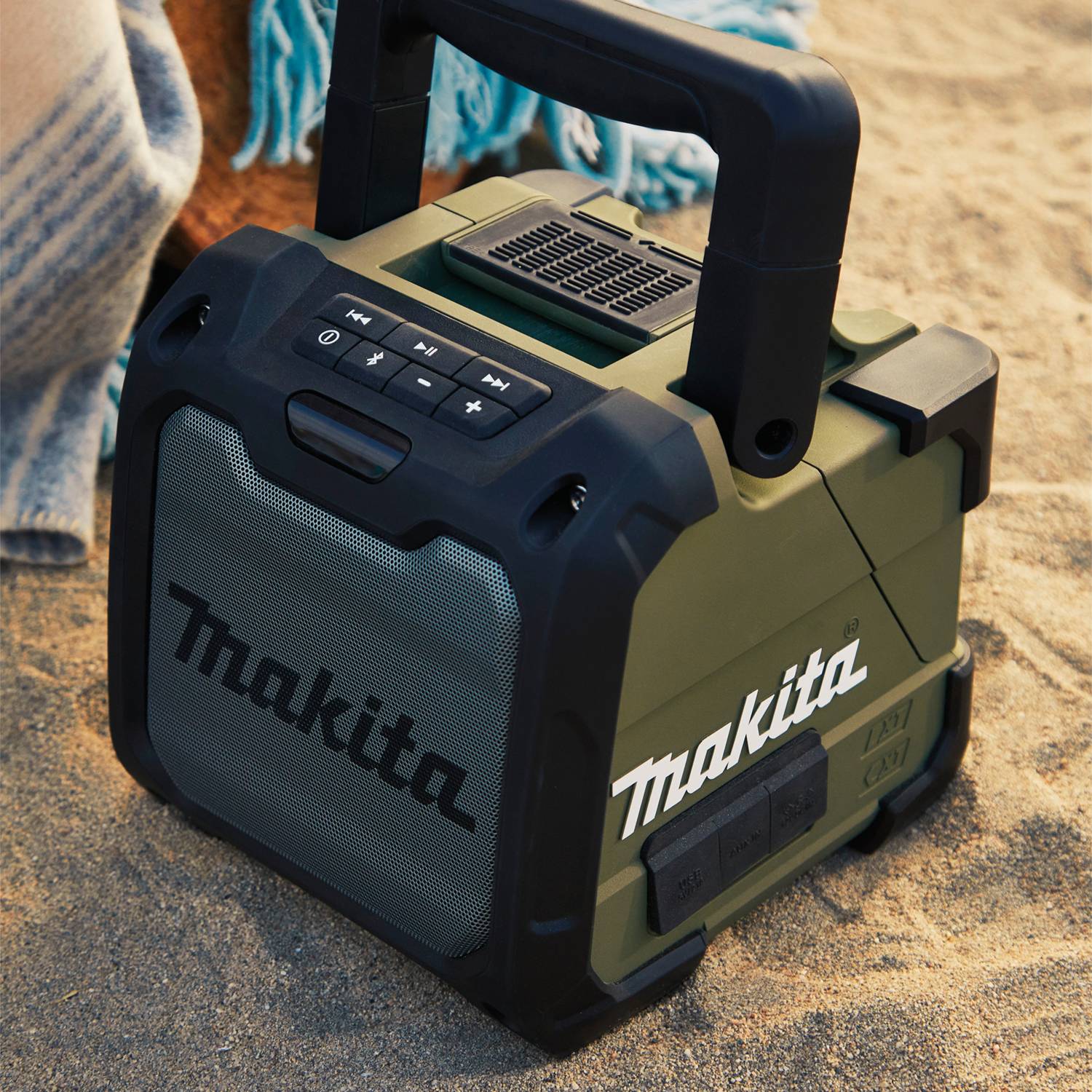 Makita ADRM08 Outdoor Adventure 18V LXT Lithium-Ion Bluetooth Speaker (Tool Only)